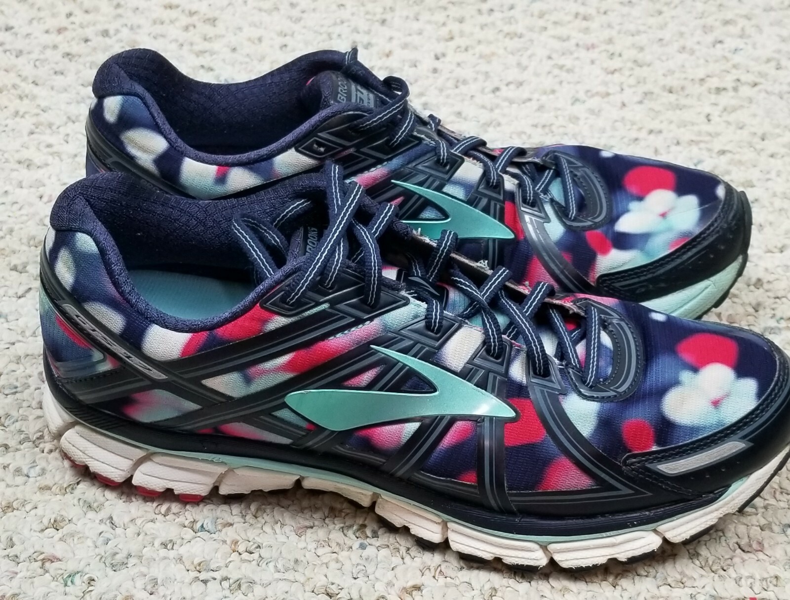 brooks adrenaline gtx 13 womens red