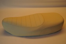 Sitzbezug für Vespa Piaggio LX 50 125 150 ET2 ET4 Sitzbankbezug Bezug beige