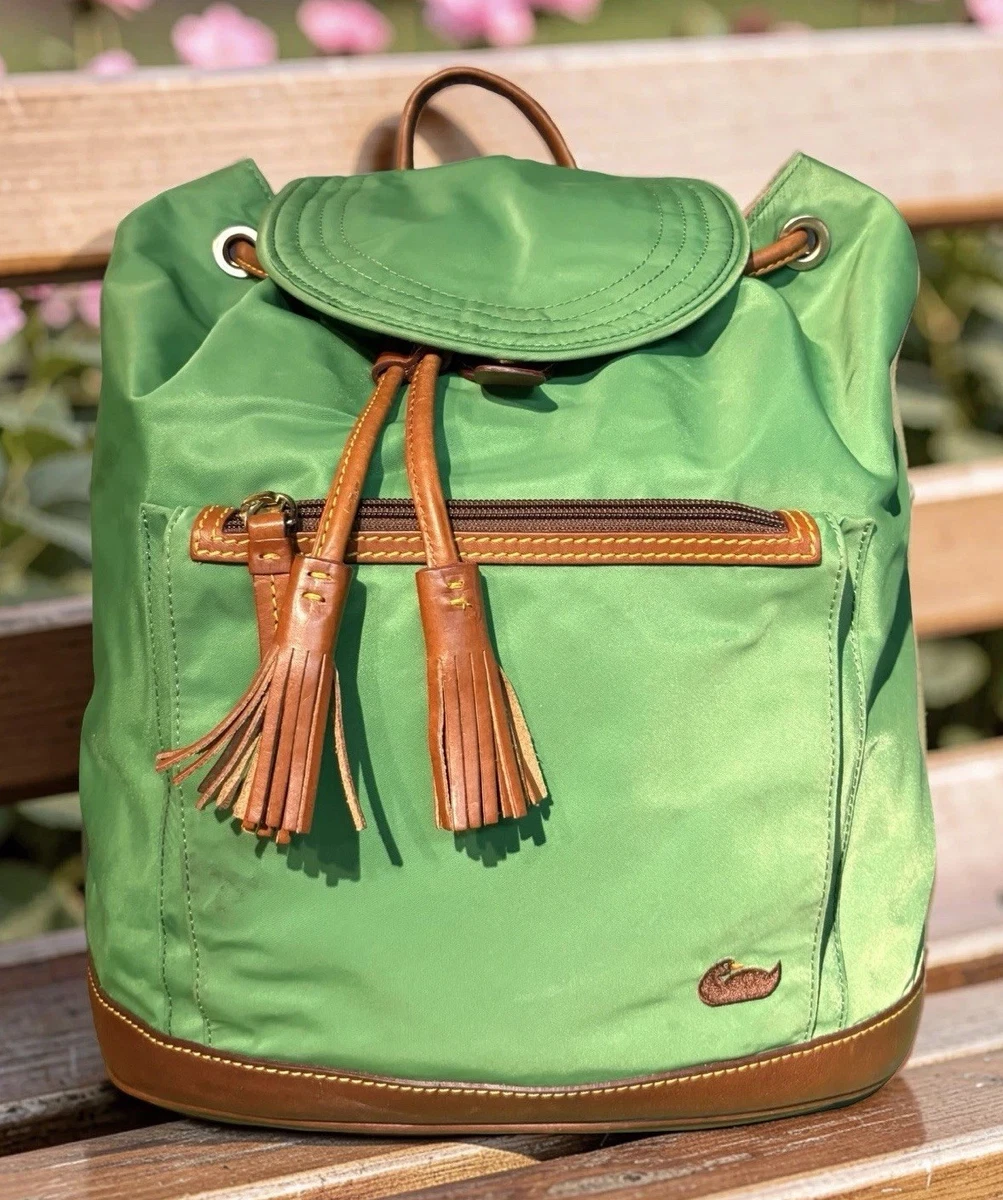 guess elliana quilted mini backpack Factory Evan Color-Block Crossbody Fjallraven - Kanken Classic Color:Gray and Black frozen pack
