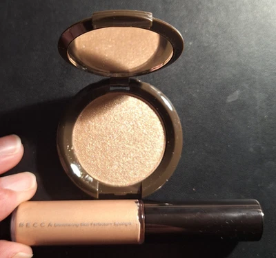 BECCA Glow on the Go Scintillant Embellisseur Opal, poudre + liquide, état neuf - Photo 1/4