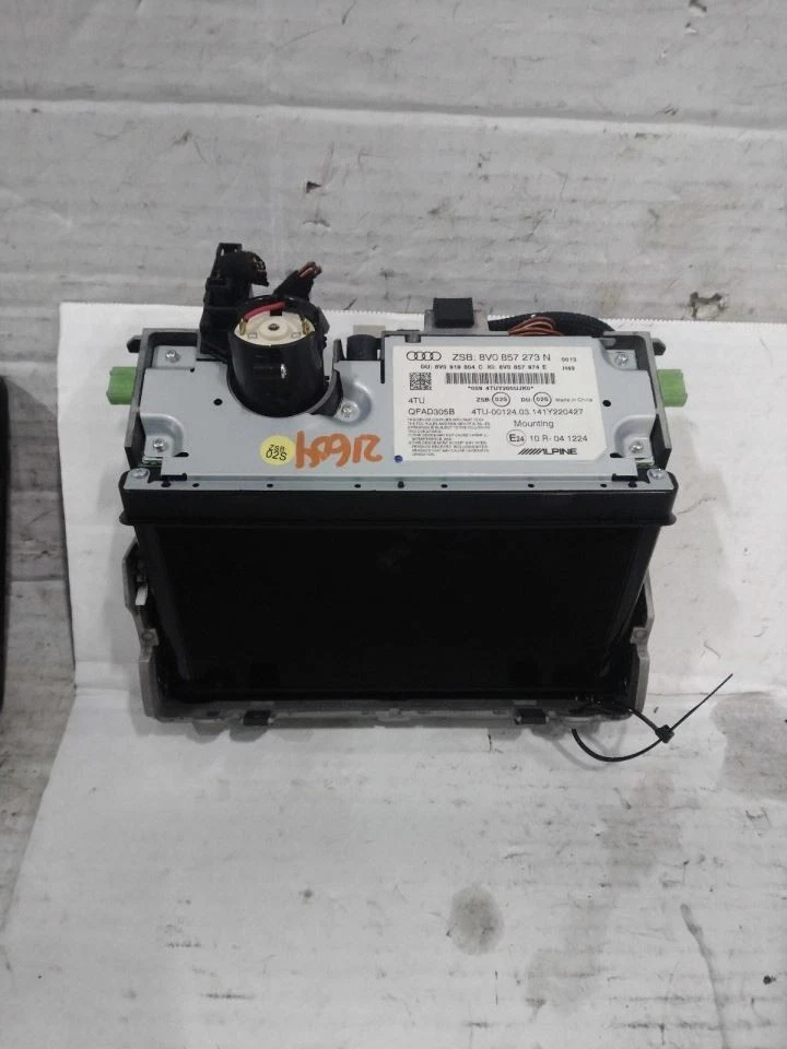 Info-GPS-TV Screen Display Color Screen Fits 15-17 AUDI A3 549767 - Image 2 of 4