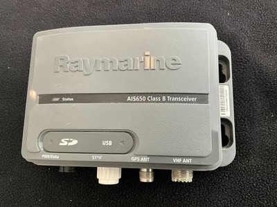 Raymarine Class B AIS 650 Transceiver