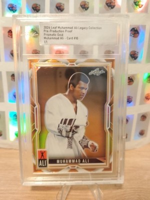 Muhammad Ali 1/1 one of one Leaf Legacy Pre-Production Gold Prismatic Boxen Casi