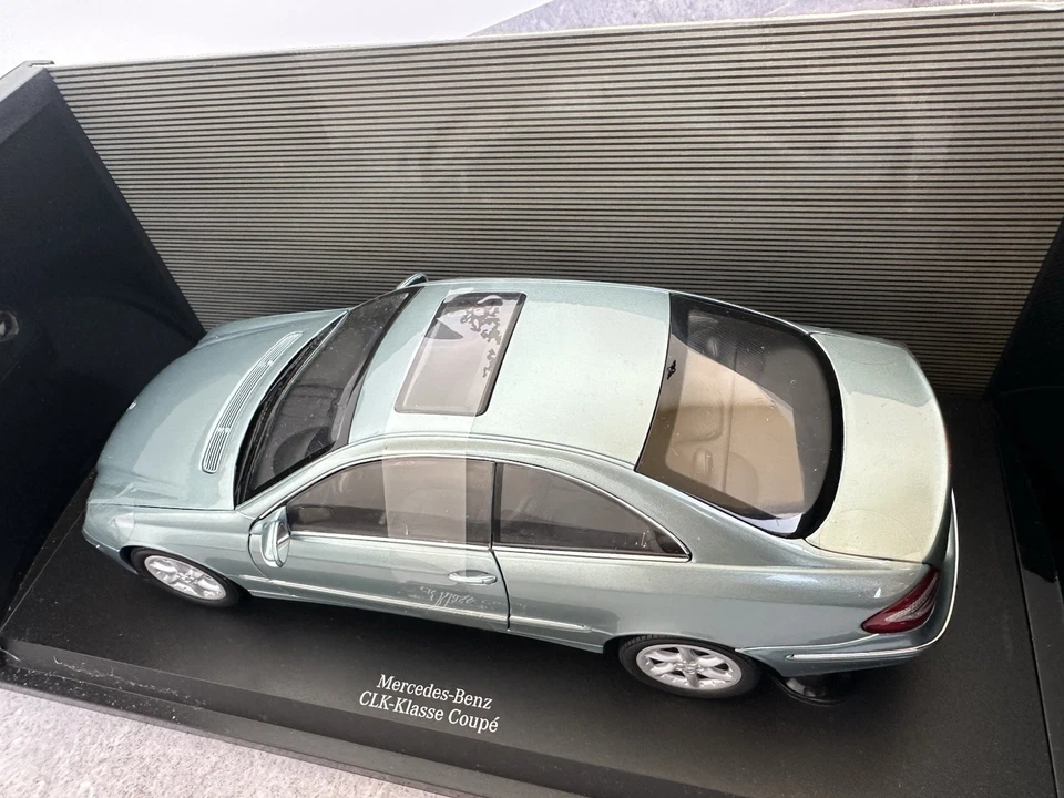 Mercedes Clk 1/18 Kyosho - Immagine 3 di 4
