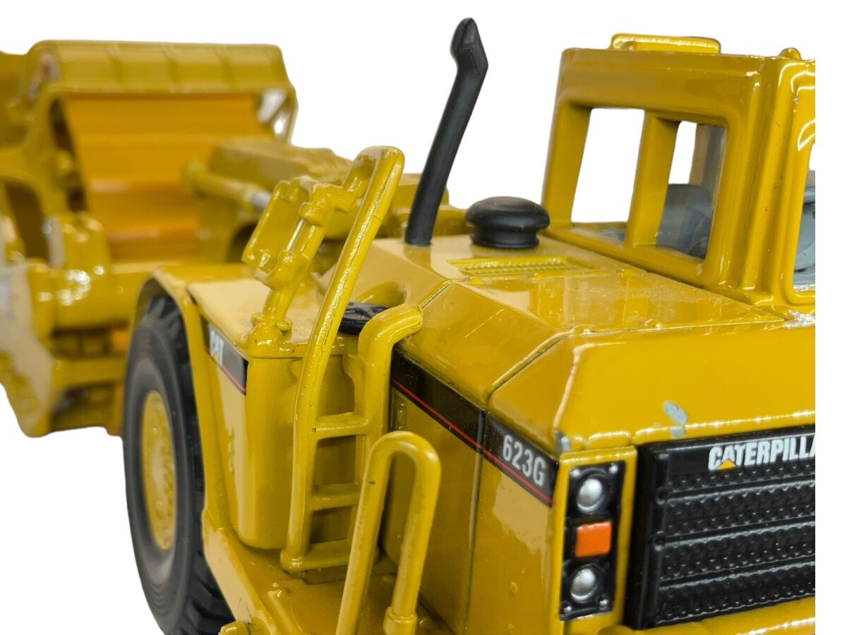 NZG 1/50 XCMG XCA 220 mobile crane blue/yellow クレーン車 NZG 1/50 XCMG XCA 220 mobile crane blue/yellow クレーン車