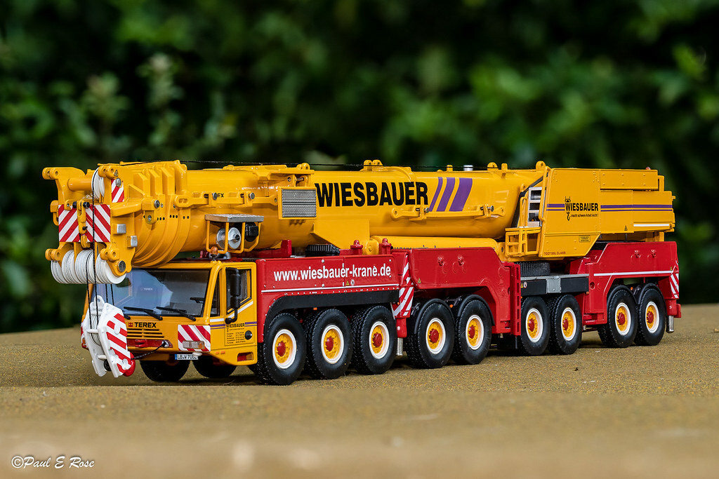 Demag AC700-9 Mobile Crane - Wiesbauer IMC 1:50 Scale