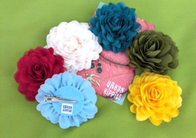 Blume aus Chiffon (11 Farben) als Haarschmuck oder Brosche Anstecker Haarclip