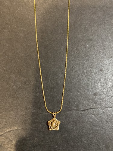 Vintage 14K Yellow Gold 3D Flower Diamond Pendent Necklace - Picture 2 of 9