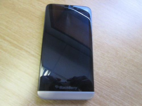 Blackberry Z30 in Black (Vodafone) Used - D94 - Picture 2 of 3