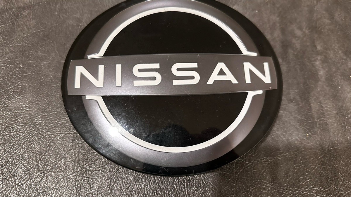 OEM 2023-2024 Nissan Kicks Grille Emblem 628907FW0B | eBay