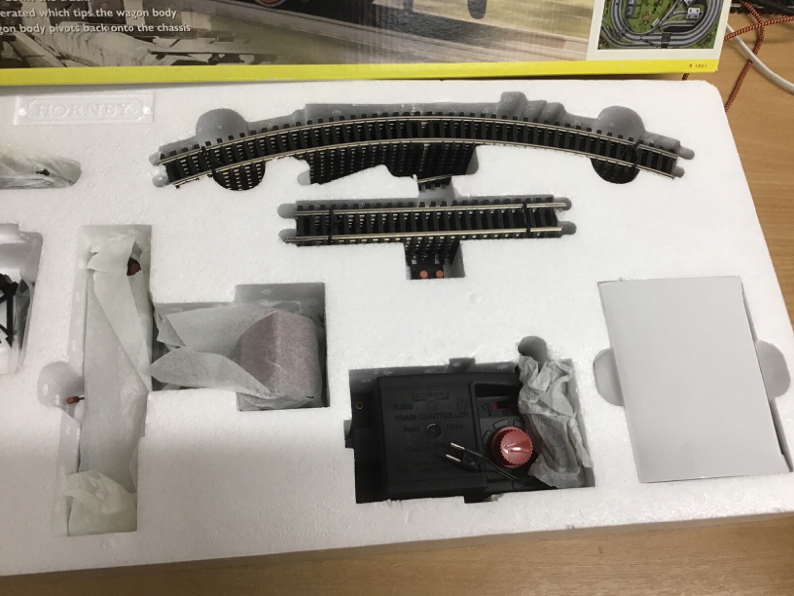 Hornby Railways R1061 Eddie Stobart Hauler Electric Train Set Boxed eBay