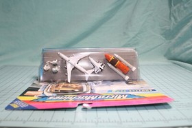 1995 Galoob Micro Machine #36 Shuttle Team Brand New Factory Sealed - 75030