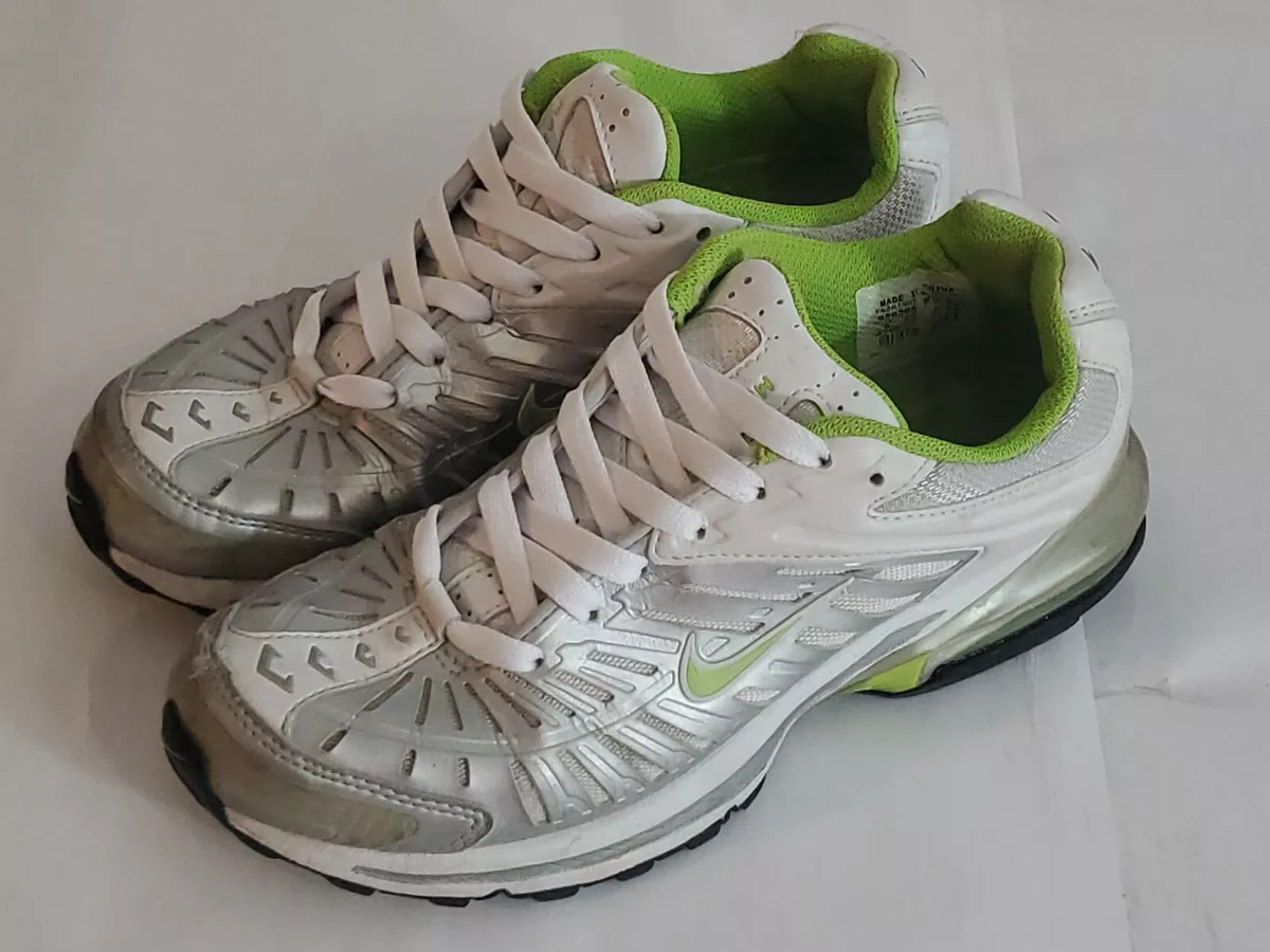 Bright yellow womens nike deals shoes