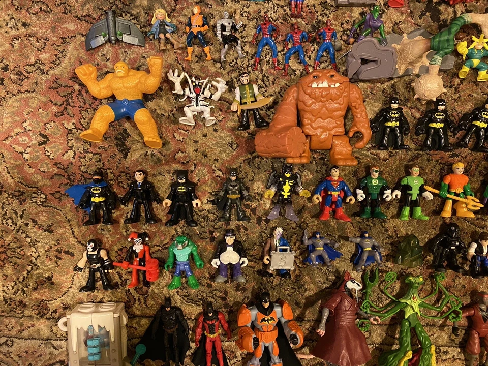 Lote de más de 100 sueltos Marvel DC X-Men Avengers Batman Spiderman TMNT Star Wars Foto 3 de 4