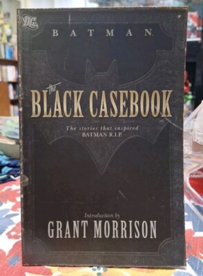 BATMAN: THE BLACK CASEBOOK  (DC 2009 TPB TP SC RIP) - Used