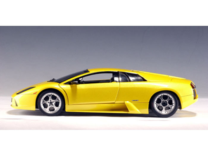 2001 LAMBORGHINI MURCIELAGO YELLOW GIALLO 1/18 AUTOart NEW