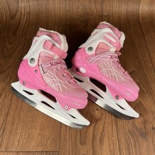 Xino Sports Adjustable Size 1-5 Ice Skates New No Box