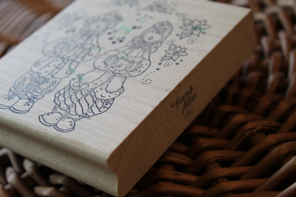 Caucho rojo {Stamp Affair} montado en madera fuera de uso años 90 país villancicos vacaciones Foto 4 de 4