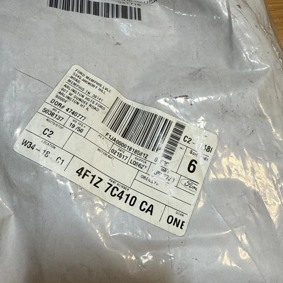 OEM Ford 4F1Z-7C410-CA Tube - Oil Cooler2004-2007 Ford Taurus -Sable - Image 3 of 4