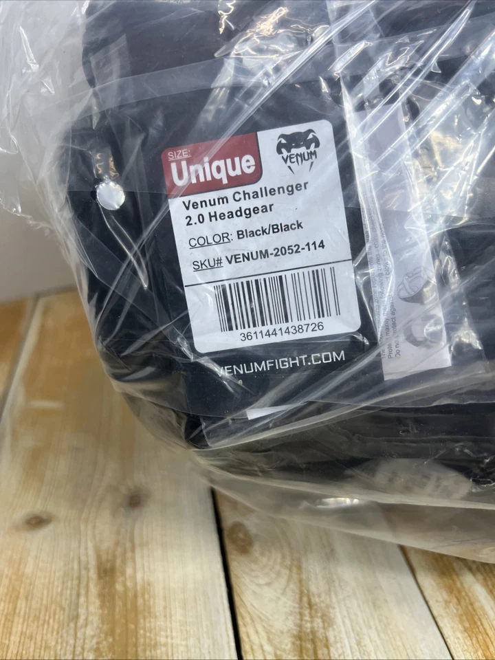 Casco de entrenamiento Venum Challenger 2.0 Skintex de cuero MMA - negro Foto 4 de 4