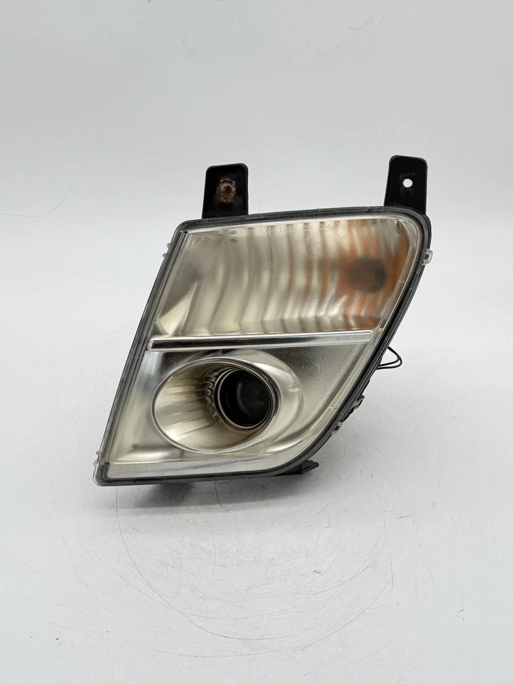 LH 07-10 Saturn Sky OEM GM Driver Side Fog Light & Turn Signal Lamp 15258983 - Image 2 of 4