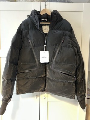 Moncler Herrenjacke, Größe XL  Schwarz 