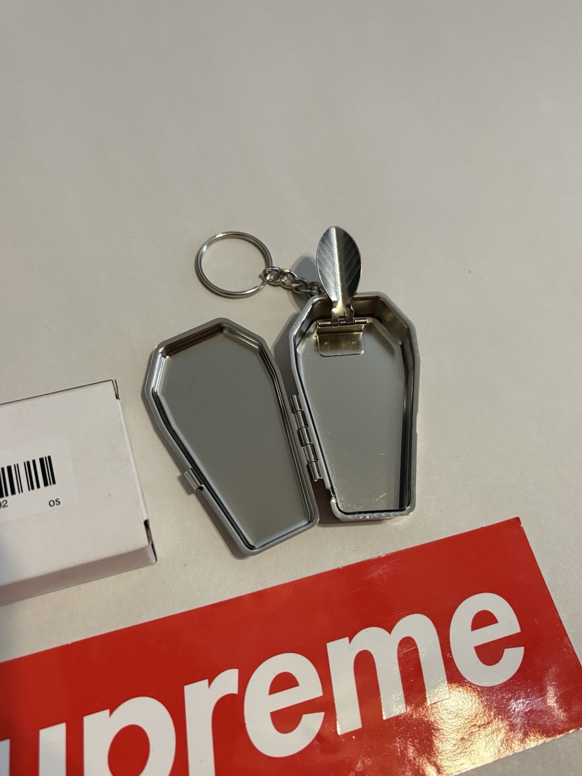 Supreme FW17 2017 Coffin Keychain Box Logo - Brand New With Box image 5