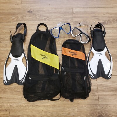 SPEEDO DIVE Snorkel Set Bundle: 2 Sets of Goggles, 2 Mesh Bags and JR L/XL Fins