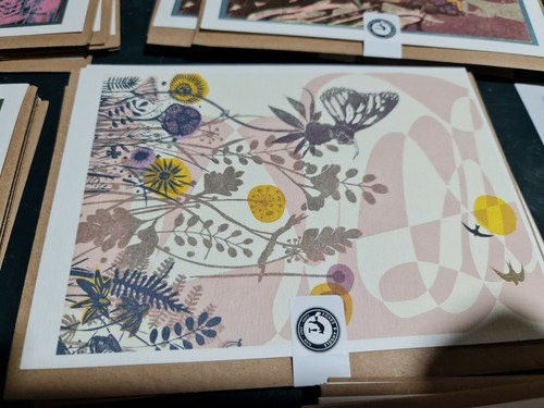 36 tarjetas de felicitación artesanales de zorros y ángeles (6 de cada una) PVP £3,25 cada una  - Imagen 5 de 11