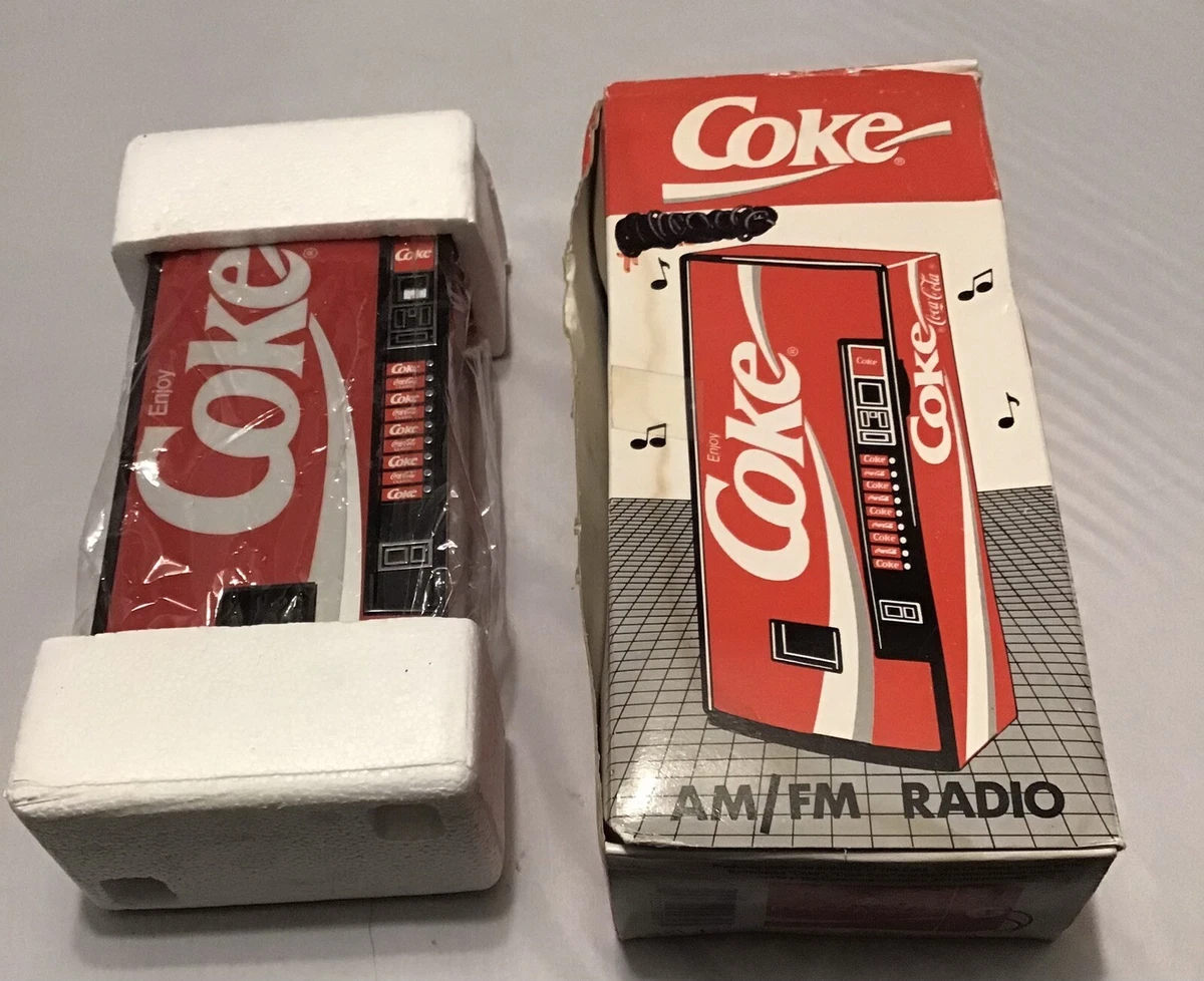 VINTAGE 1989 COKE VENDING MACHINE AM/FM RADIO COCA COLA Working Perfect!