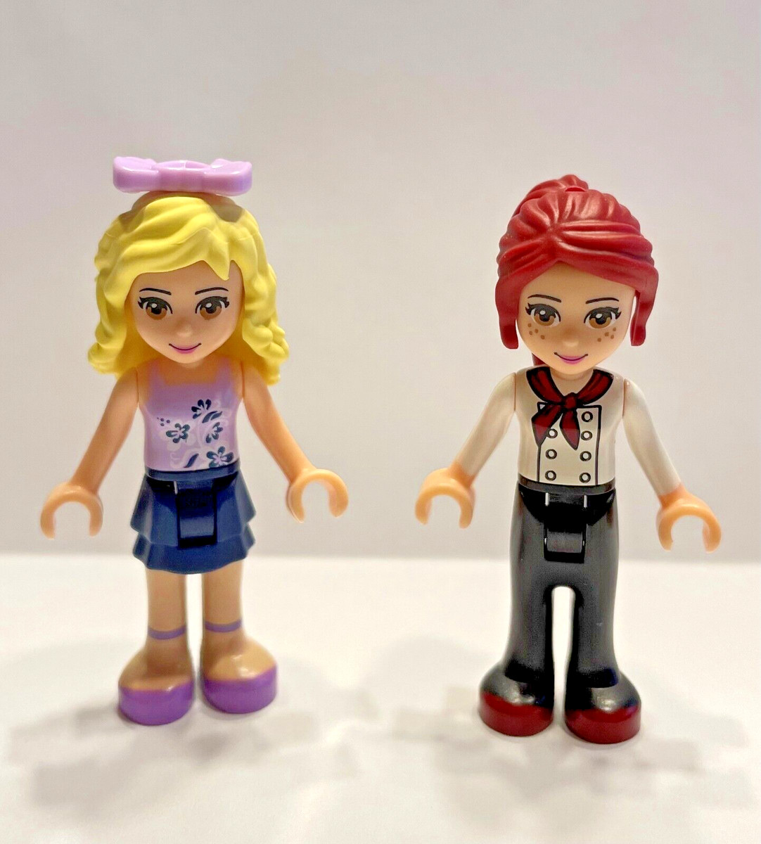 LEGO Friends Minifigure Minidoll- Danielle or Mia - Set 41006 Downtown  Bakery