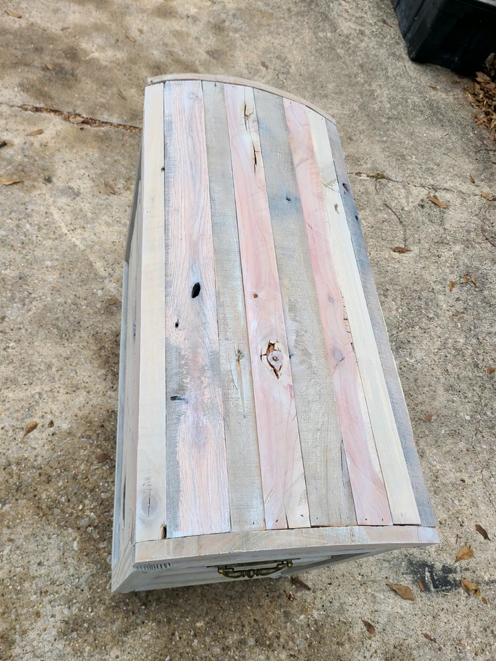 baúl antiguo, cofre,, cedro encalado, roble, pino Foto 2 de 4