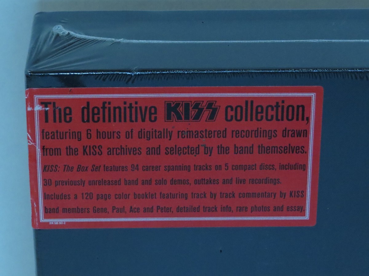 KISS キッス THE DEFINITIVE KISS COLLECTION KISS - THE DEFINITIVE KISS COLLECTION BOX SET 5 CDS, BOOK