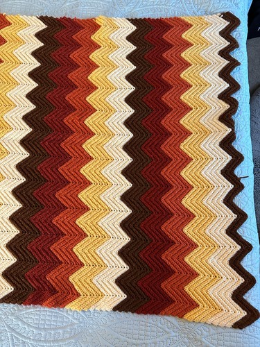 Fall Color Chevron throw Afghan Blanket 68 x 39 Brown, Cream, Red, Yellow - Picture 5 of 15