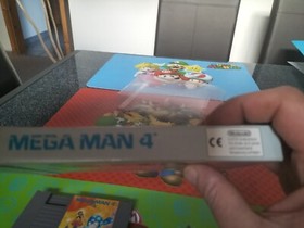 Nintendo NES Spiel Mega Man 4 OVP , Anleitung ,CiB ,Komplett ,Mit Acryl H&uuml;lle ..