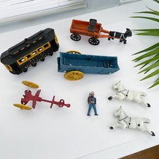 Vintage Cast Iron Horse Wagon Train Lot - Made In Taiwan