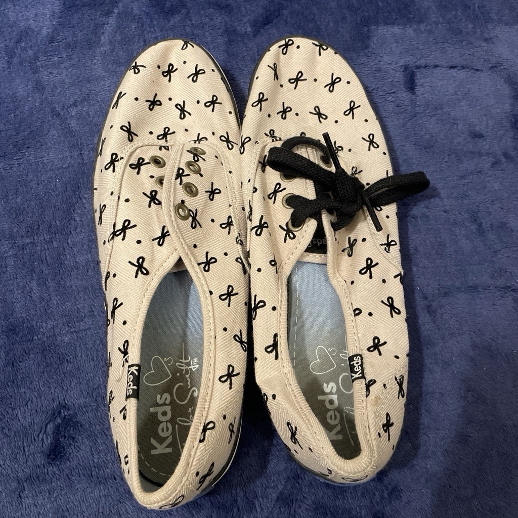 Seller photo, eBay