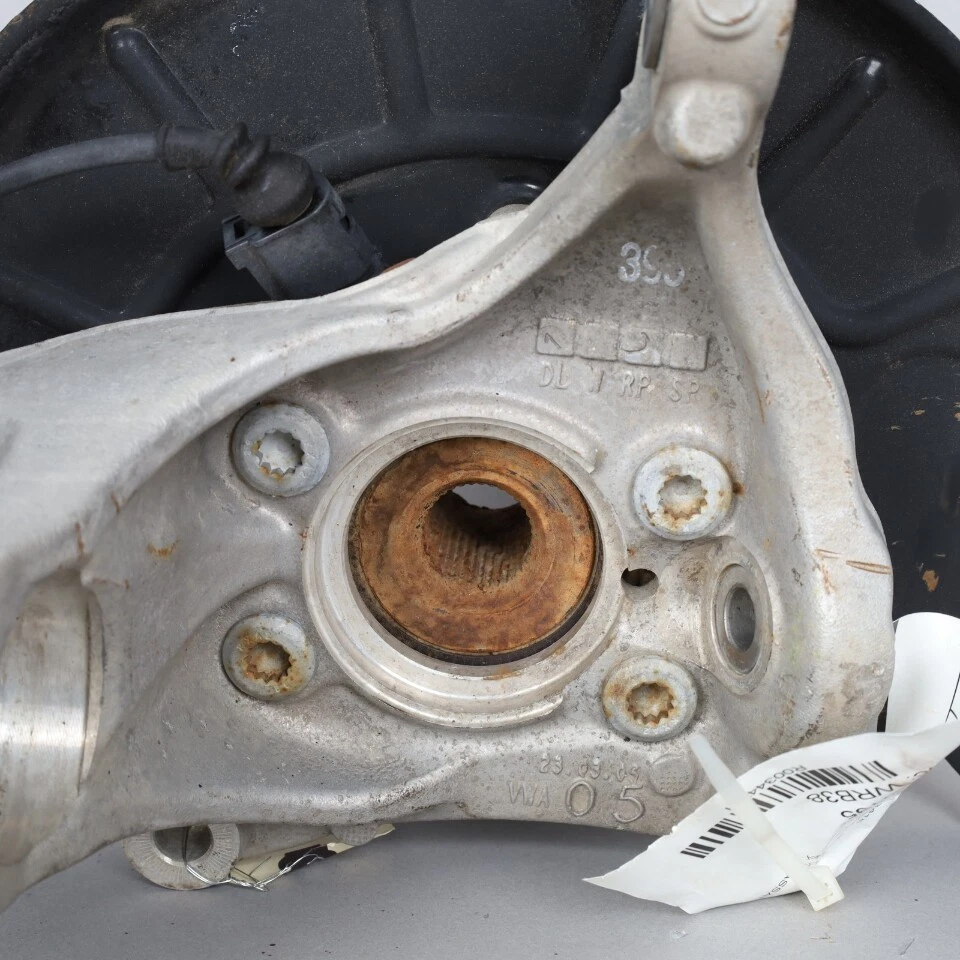 2006-2010 Volkswagen Passat правый передний шпиндель костяшки ступицы 3C0407254F OEM б/у - Изображение 3 из 4