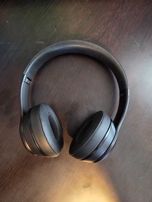 Beats by Dr. Dre Beats Solo3 Wireless On-Ear Headphones - Matte Black