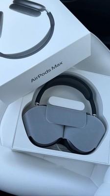 Apple AirPods Max (USB-C) 2026 Wireless Headphones - Midnight 