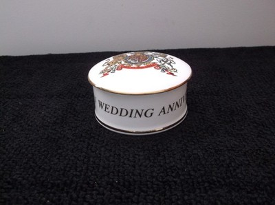 Sevarg 50th Wedding Anniversary Queen Elizabeth II & Prince Philip Trinket Box