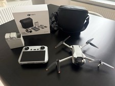 DJI Mini 3 Fly More Combo Kameradrohne (mit RC Fernsteuerung)