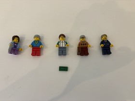 LEGO CITY: Bus Station (60154)- w/ Instructions 