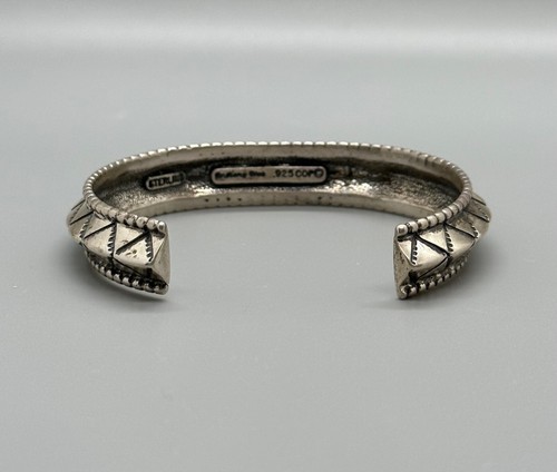 Anthony Kee - Navajo Silver Handstamped Bracelet - White Hogan - Size 6 3/8" - Picture 2 of 5