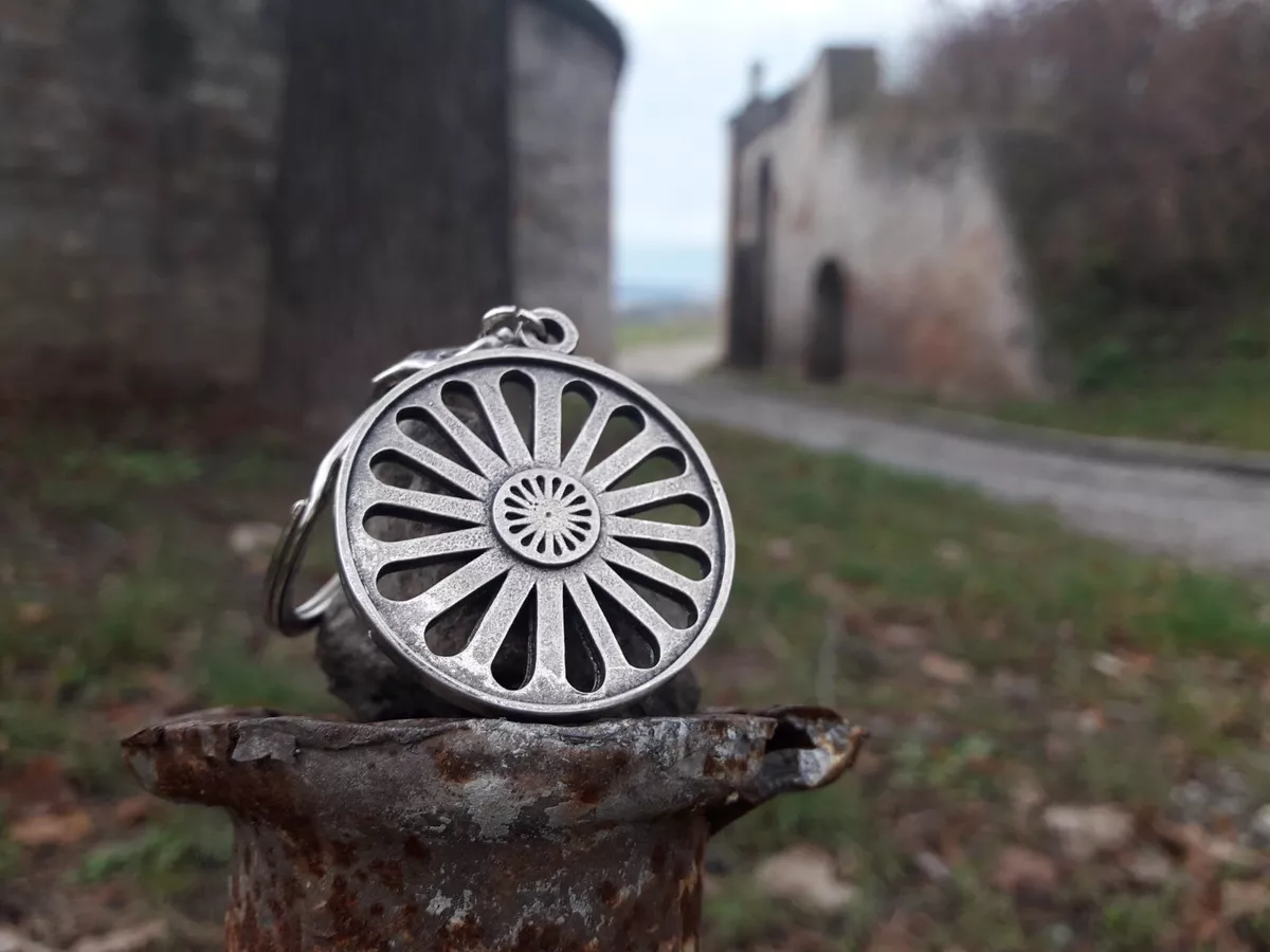 Romani Chakra Wheel Necklace pendant Ashoka Chakra Indian wheel