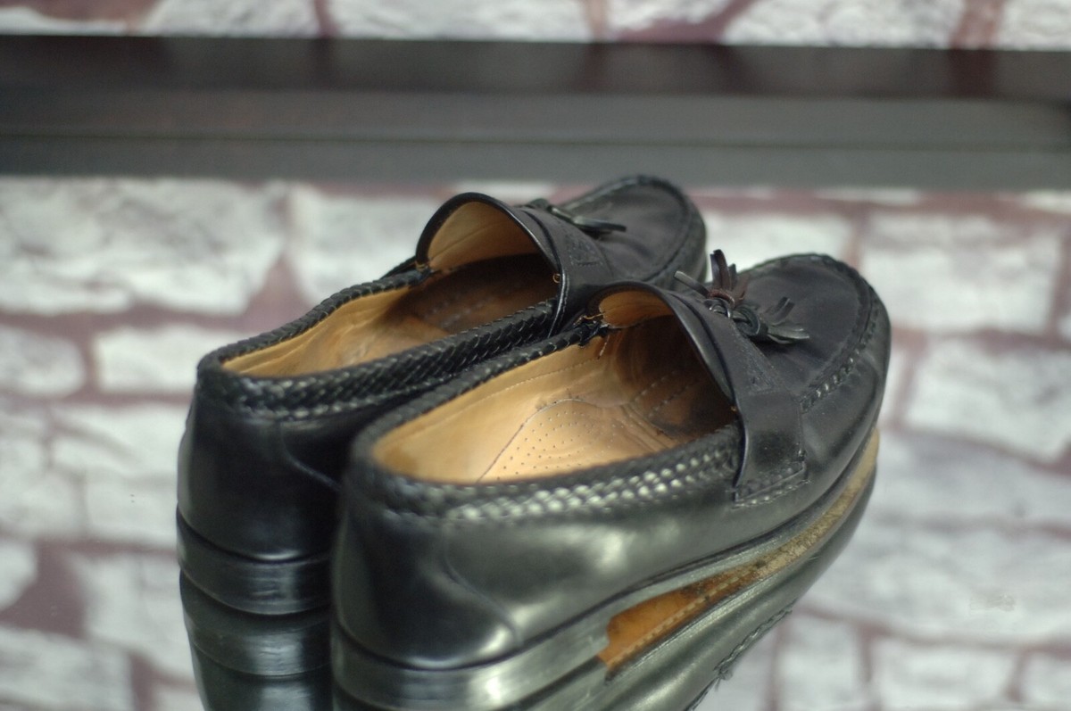 Allen Edmonds Men display picture 2