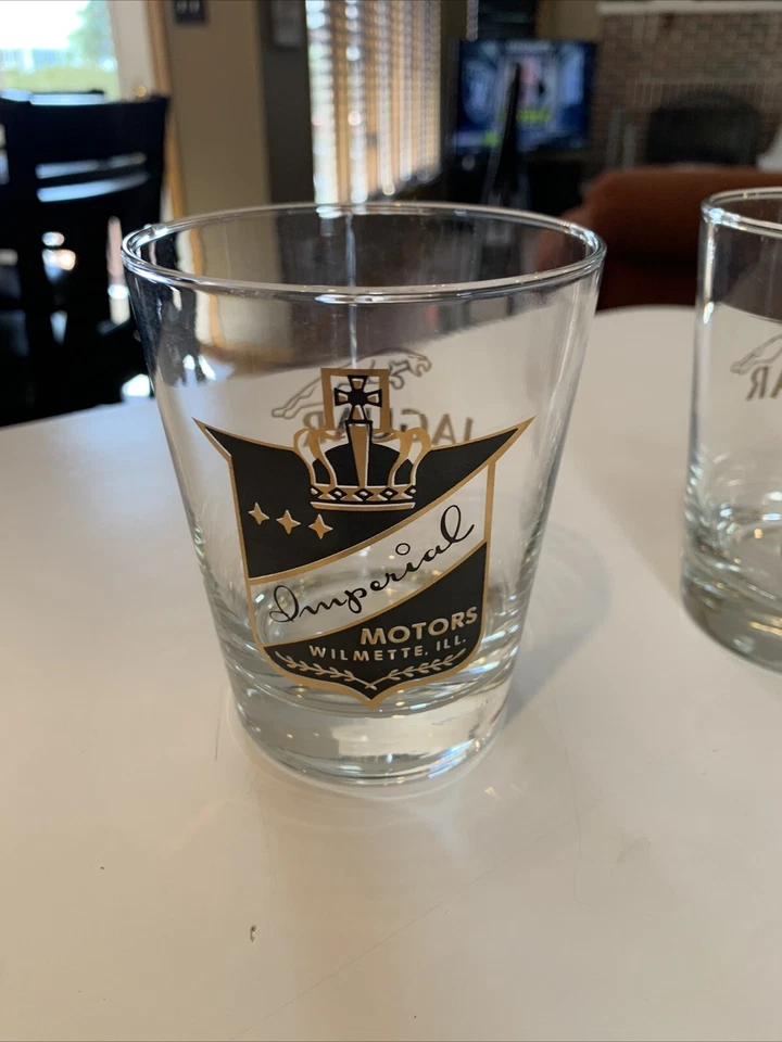 Vintage Imperial Motors Jaguar XKE VW Aston Dealer Wilmette Illinois Rock Glass - Image 3 of 4