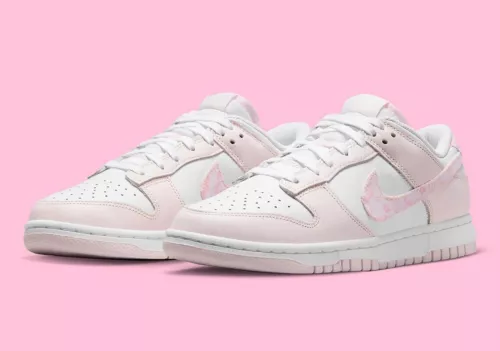 Nike Dunk Low Pink Paisley Womens US 8.5 FD1449-100 💖