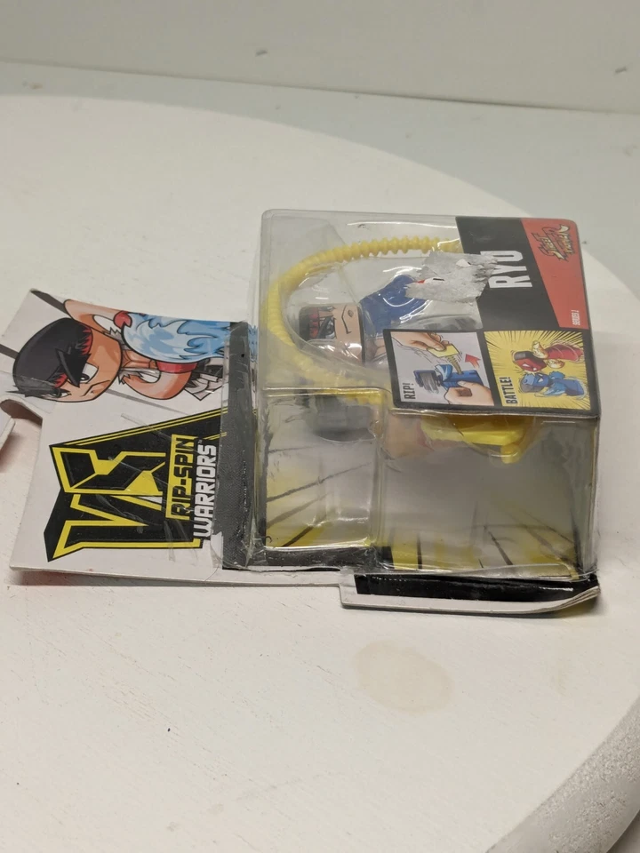 Figura VS Rip Spin Warriors RYU Street Fighter Serie 1 2016 Toy Top Spin Battle Foto 3 de 4