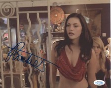 Phoebe Tonkin Sexy Autographed Signed 8x10 Photo ACOA 2020-24